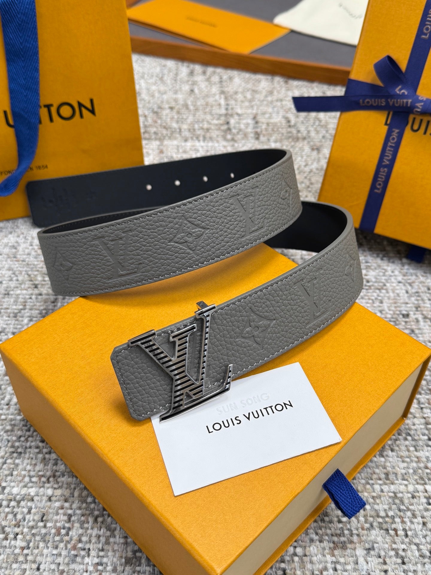 Lv belt