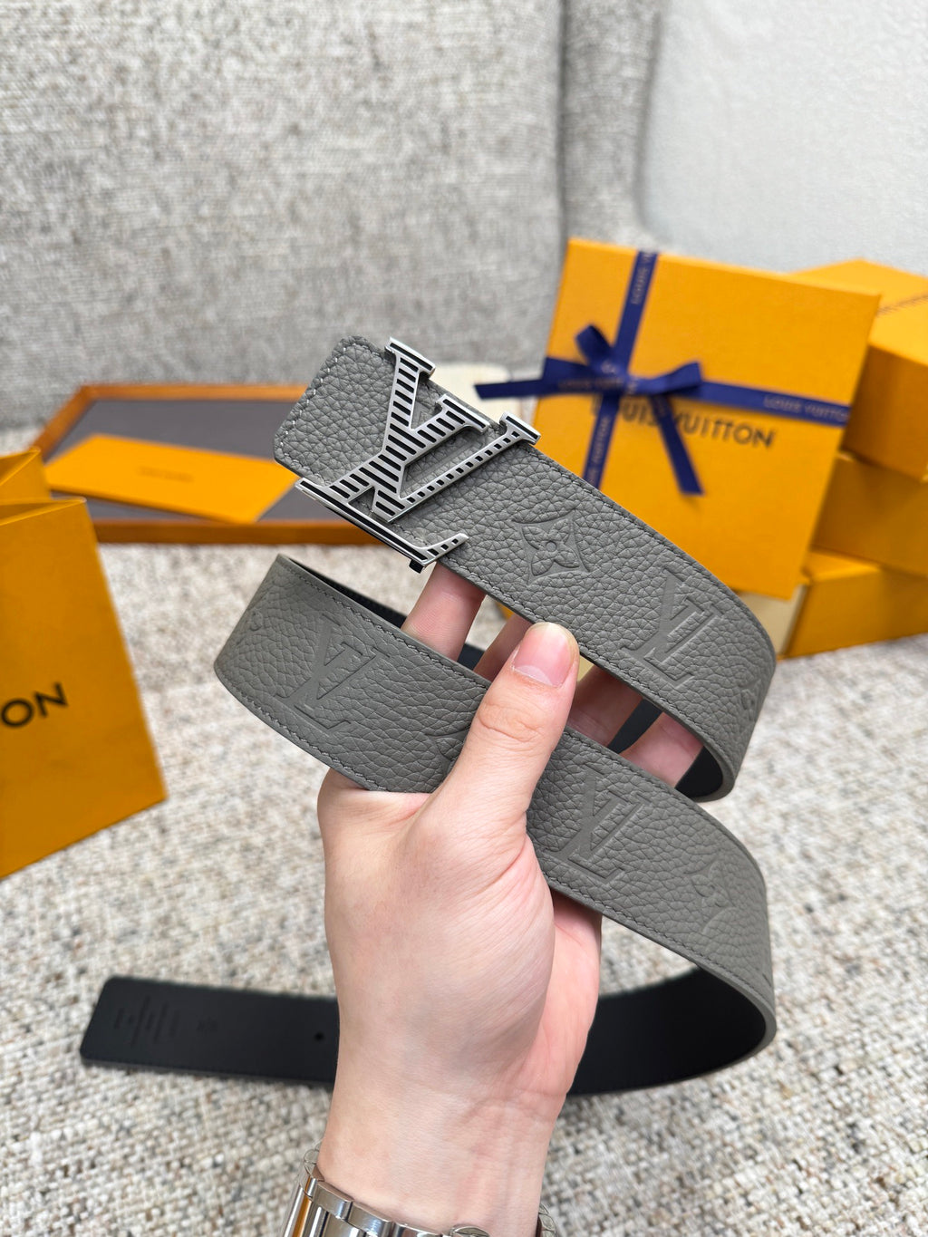 Lv belt