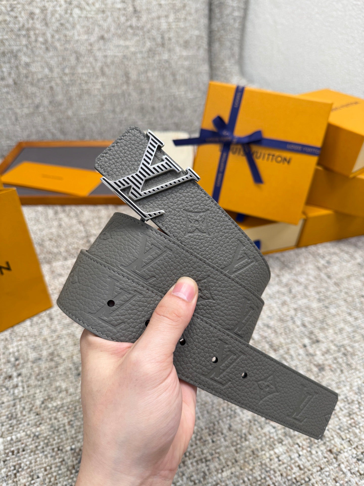 Lv belt