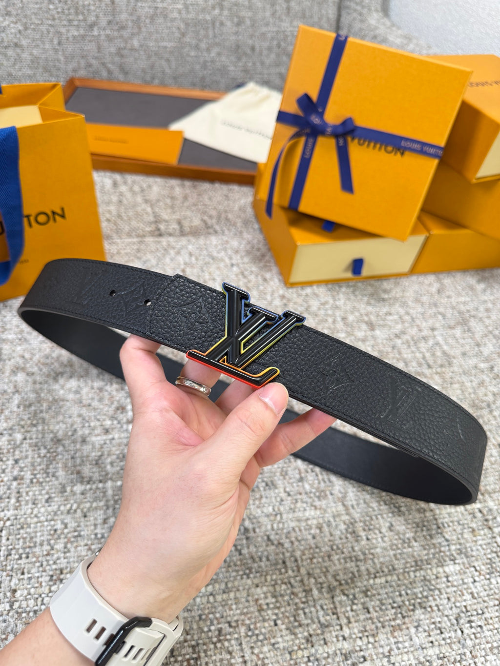Lv belt