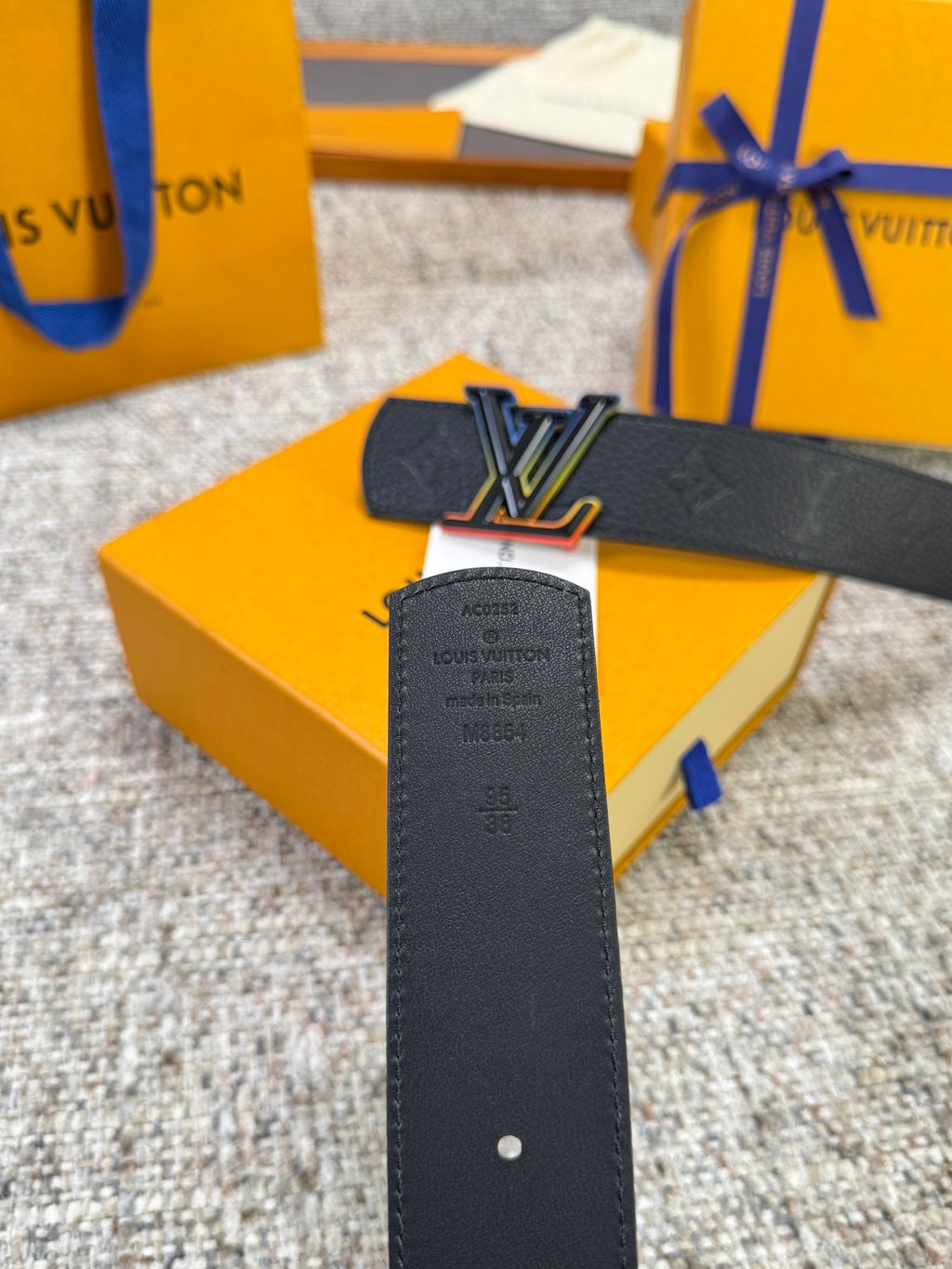 Lv belt