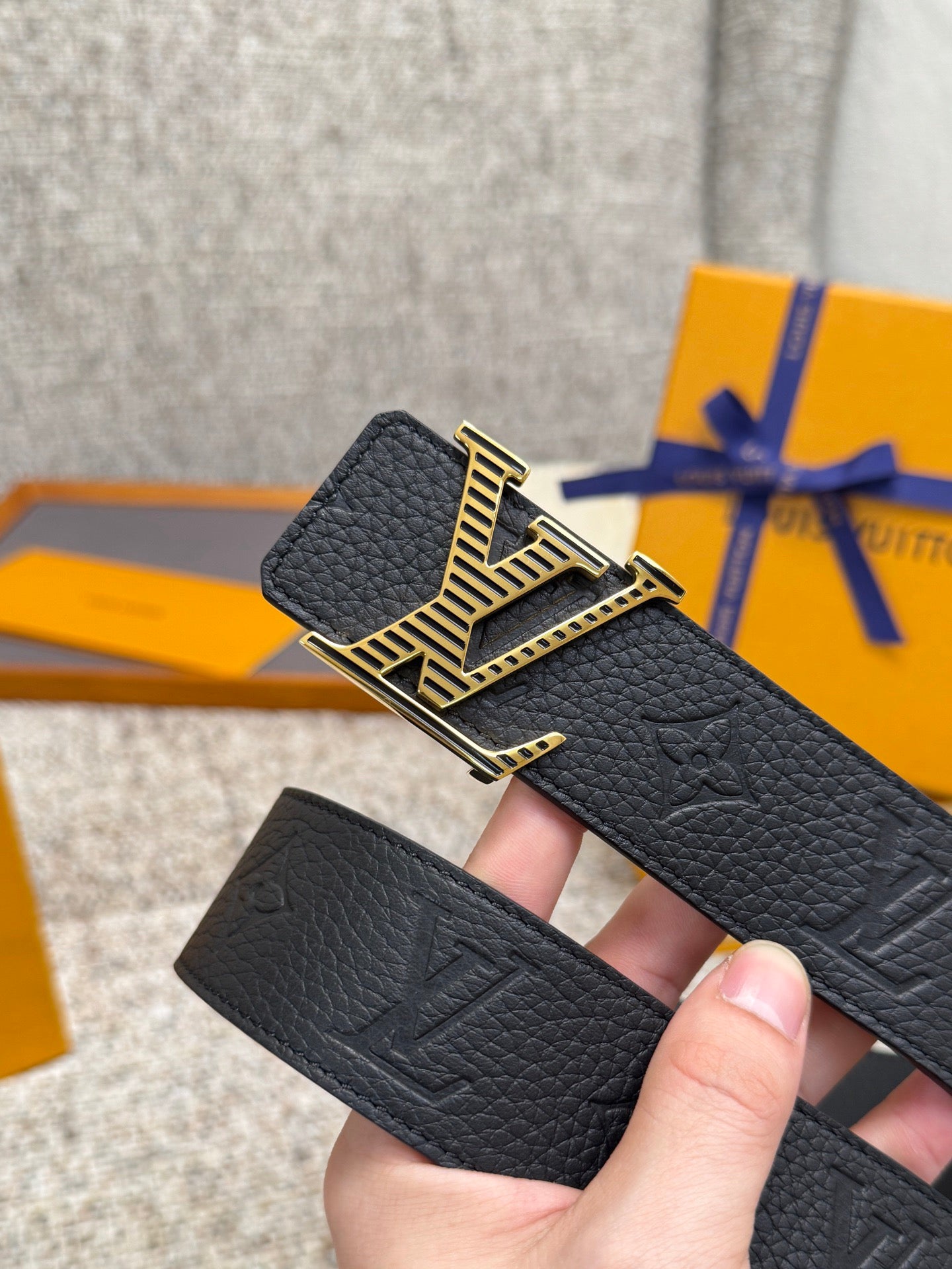 Lv belt