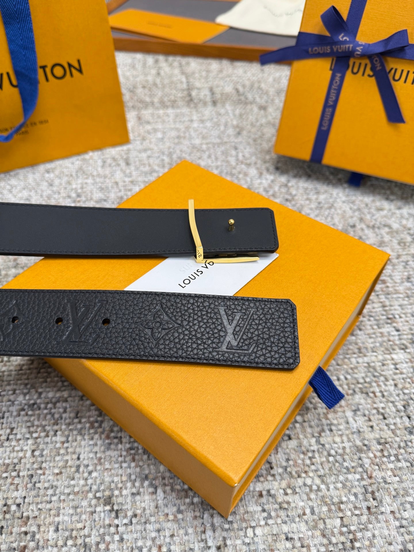 Lv belt