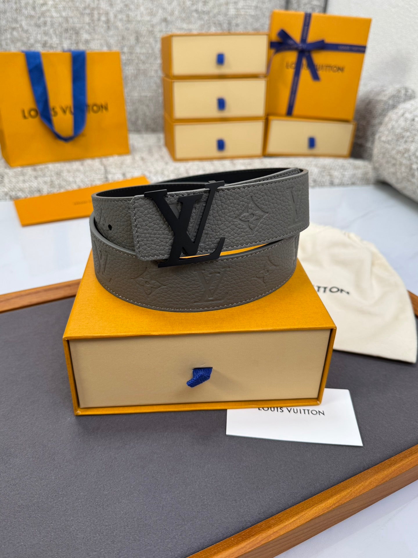 Lv belt
