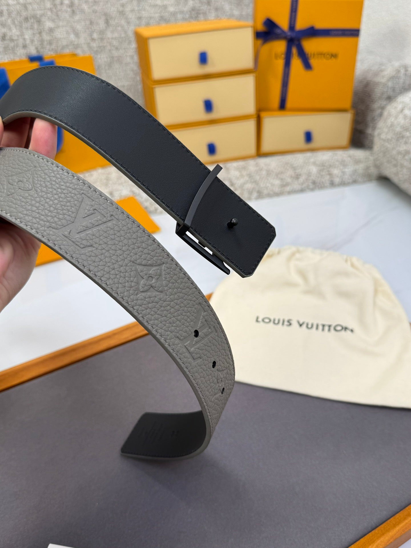 Lv belt