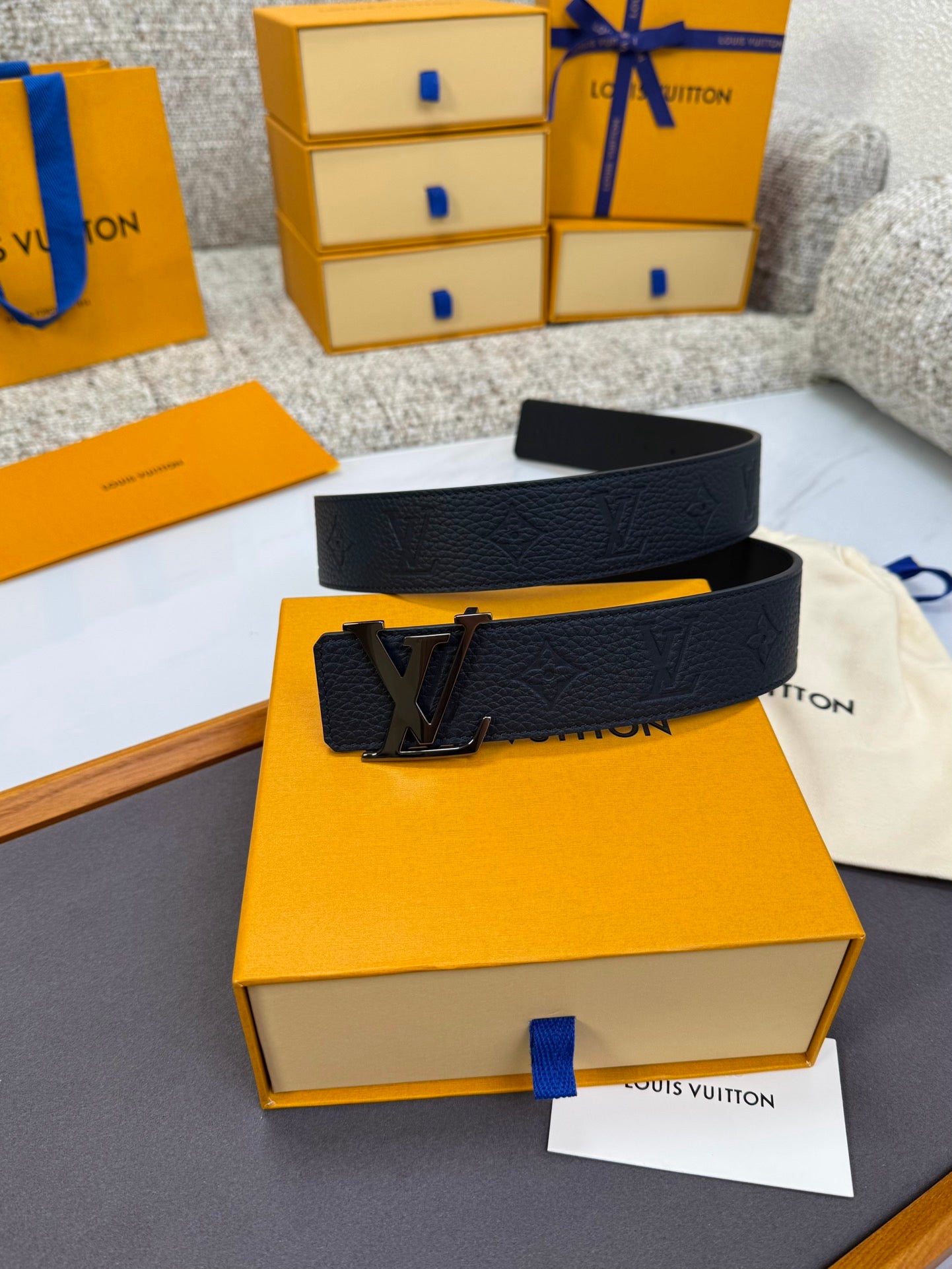 Lv belt
