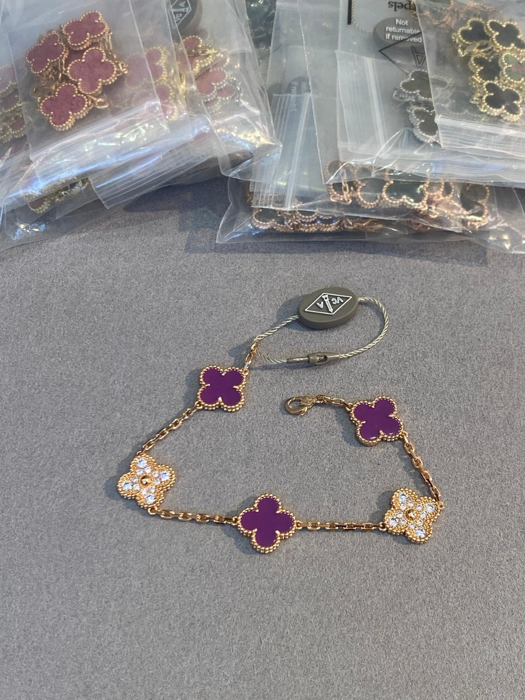 Vca bracelet