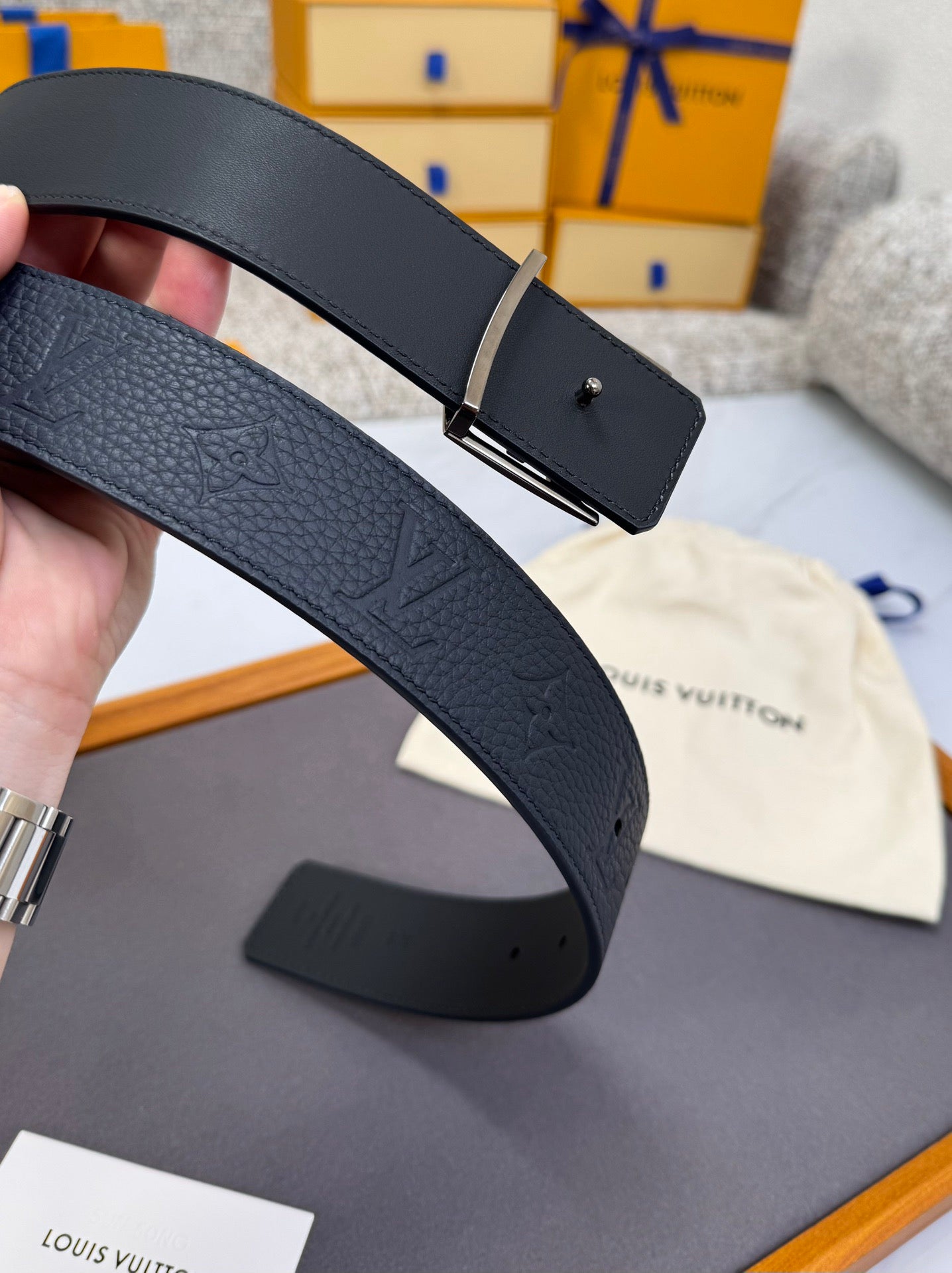 Lv belt