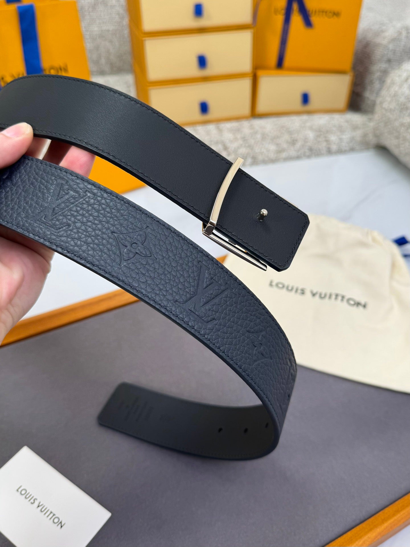 Lv belt