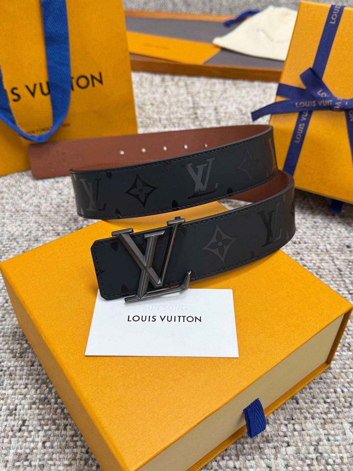 Lv belt