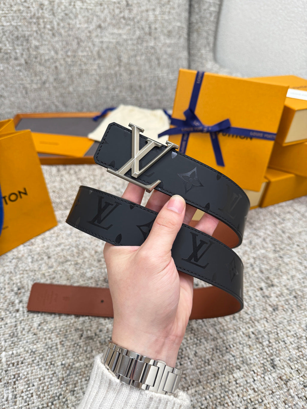 Lv belt