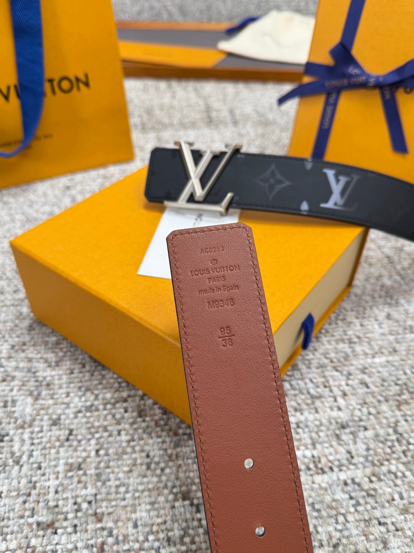 Lv belt