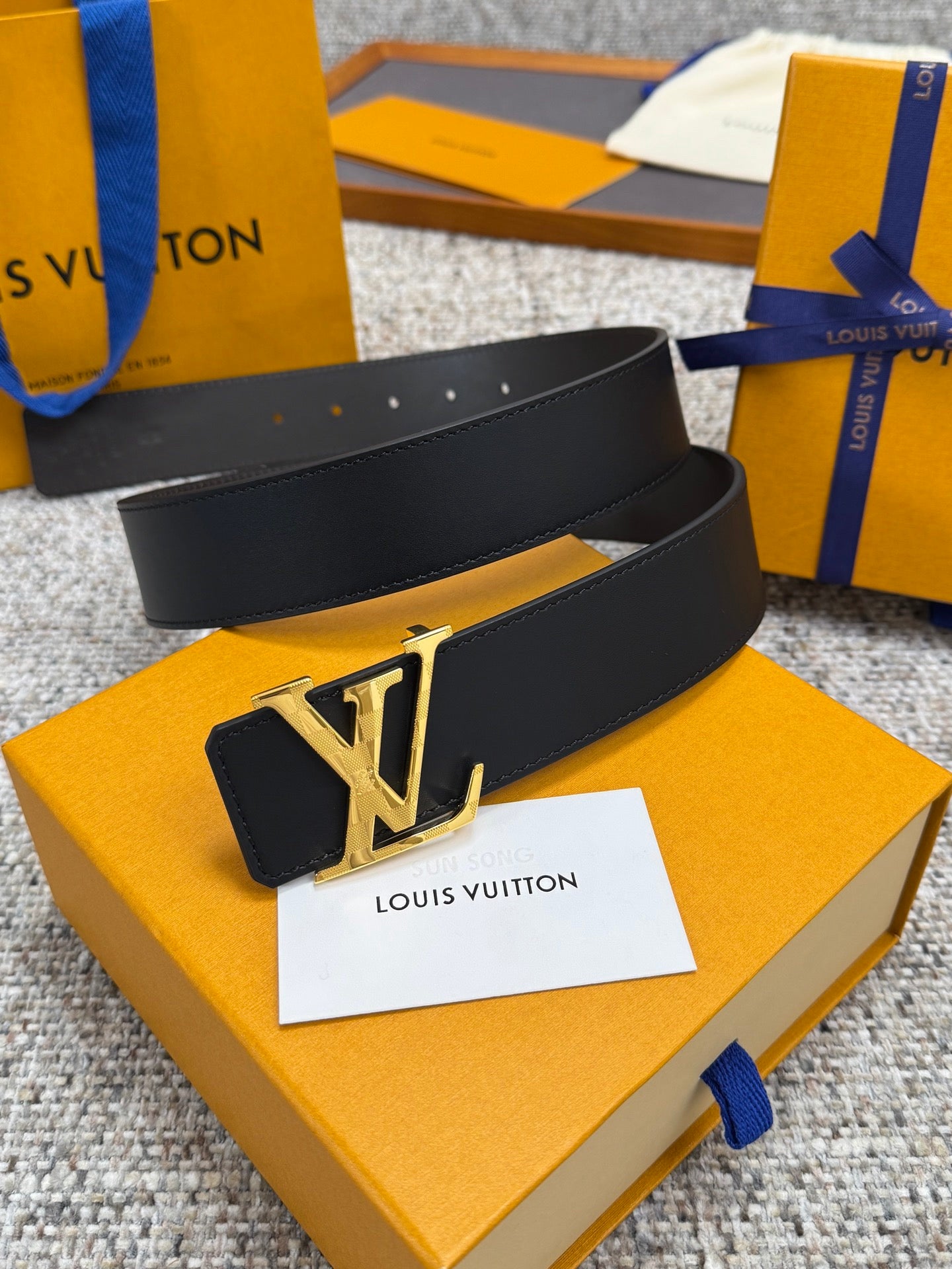 Lv belt