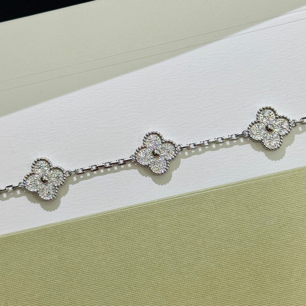vca bracelet