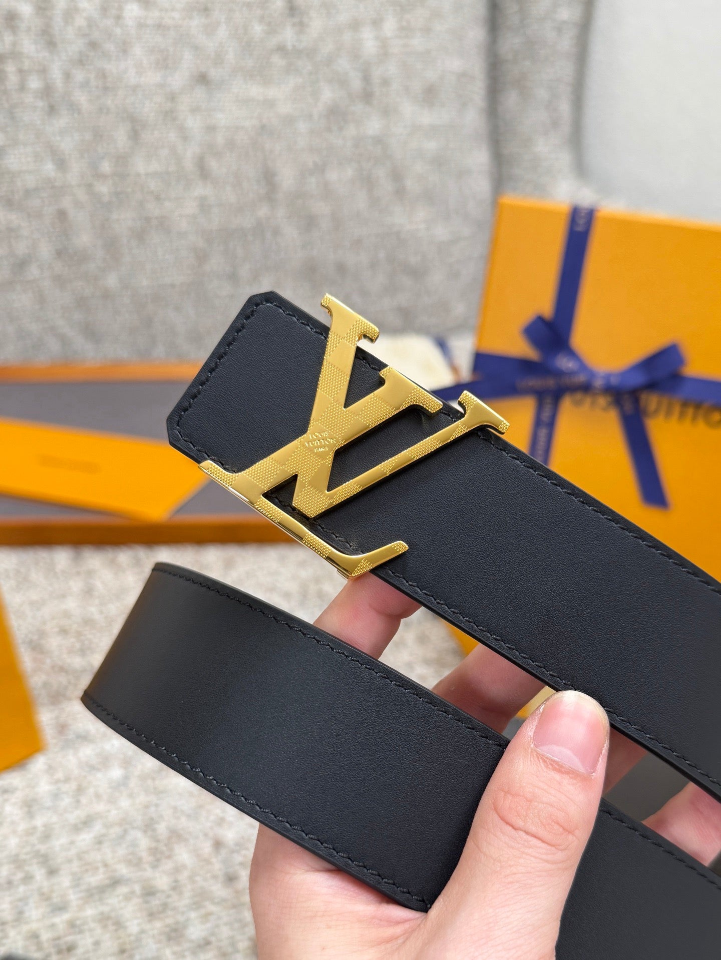 Lv belt