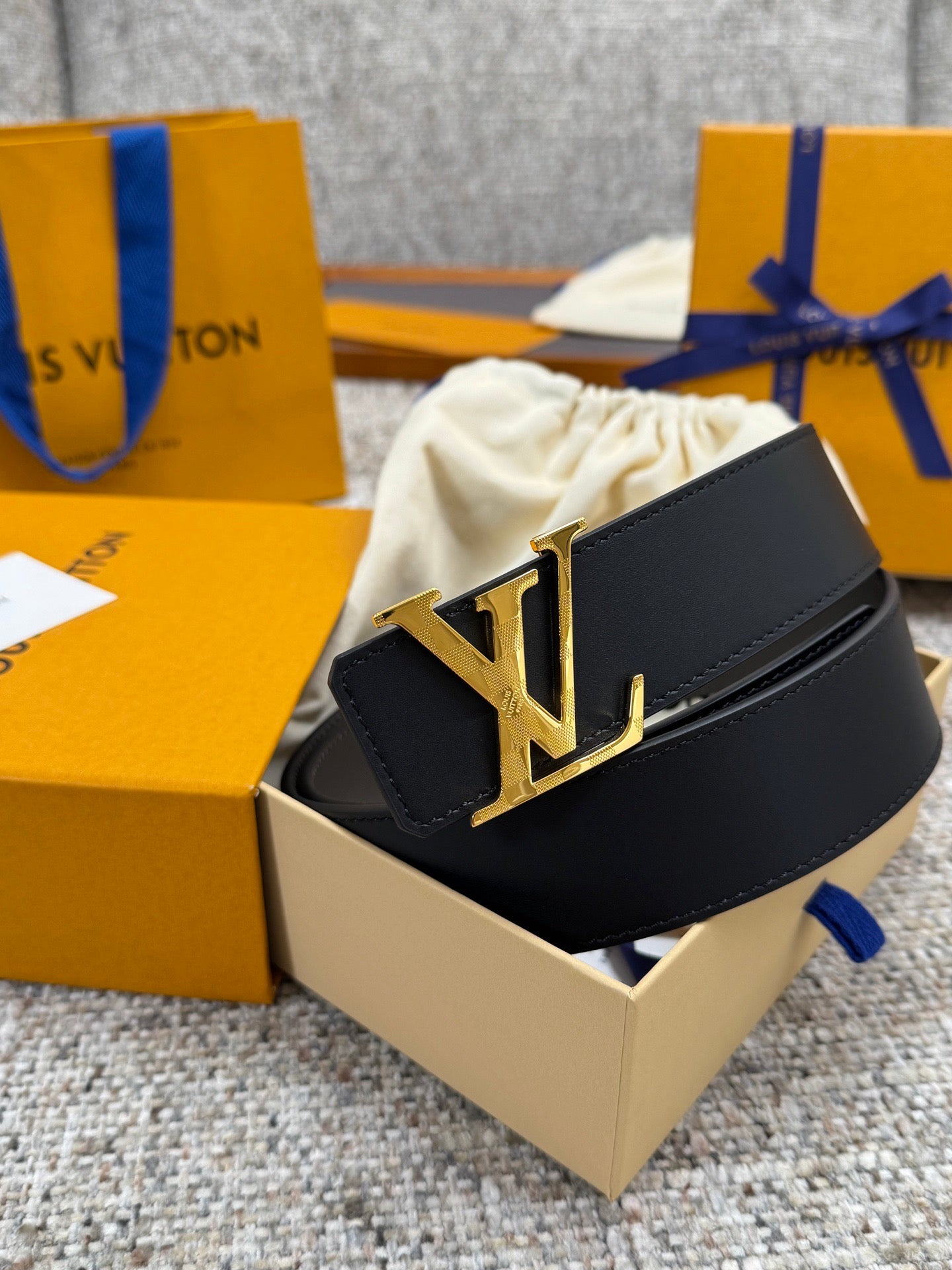 Lv belt