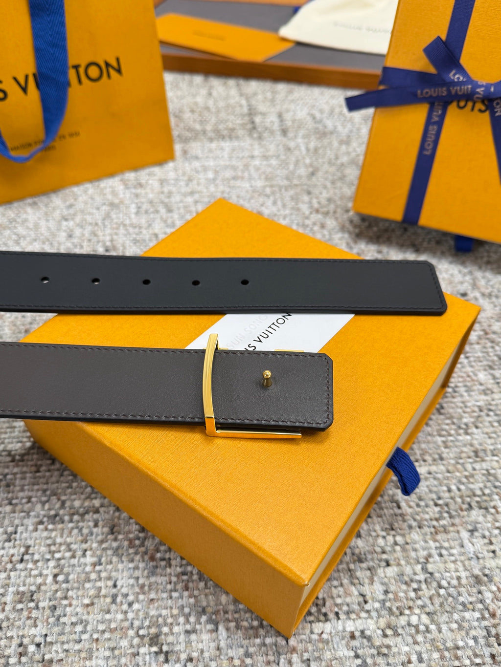 Lv belt