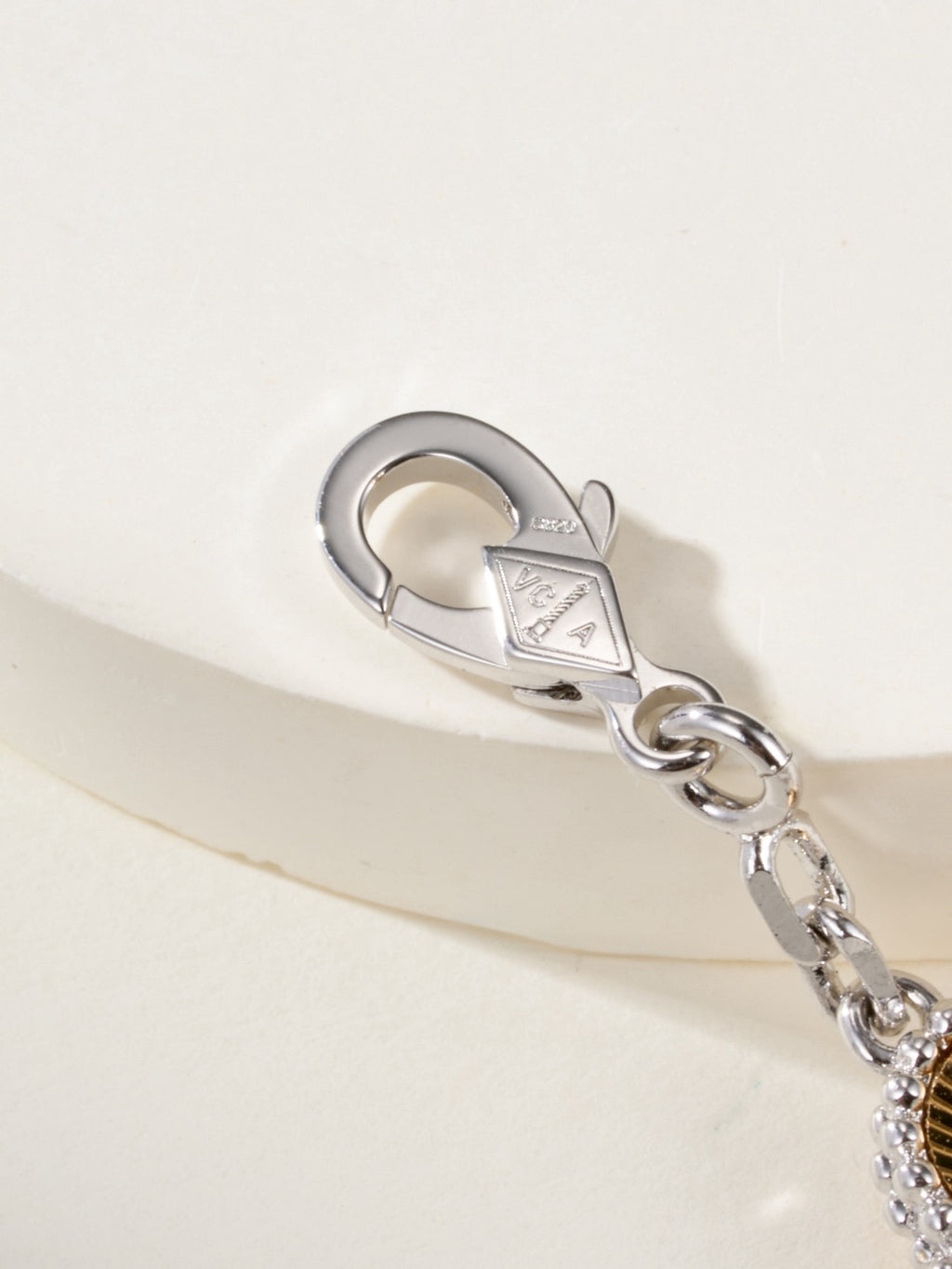 Vca bracelet