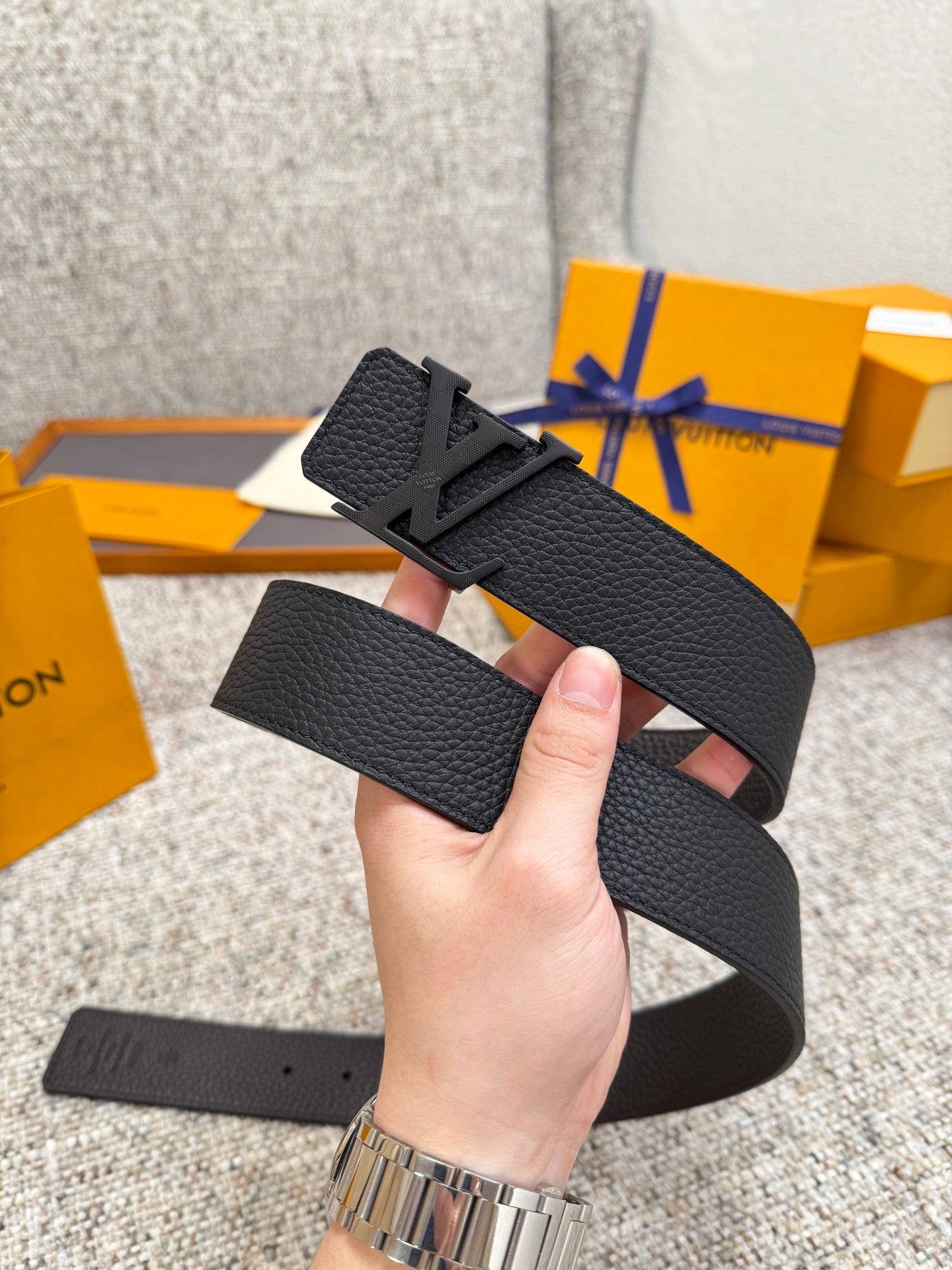 lv belt