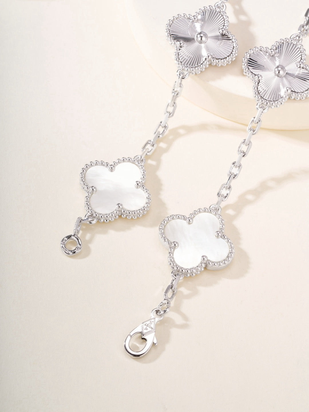 Vca bracelet