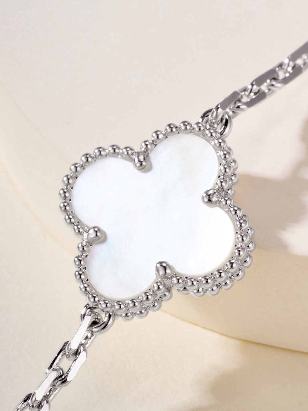 Vca bracelet