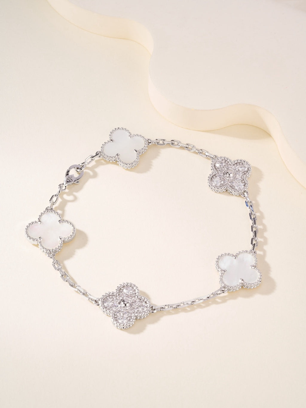 Vca bracelet
