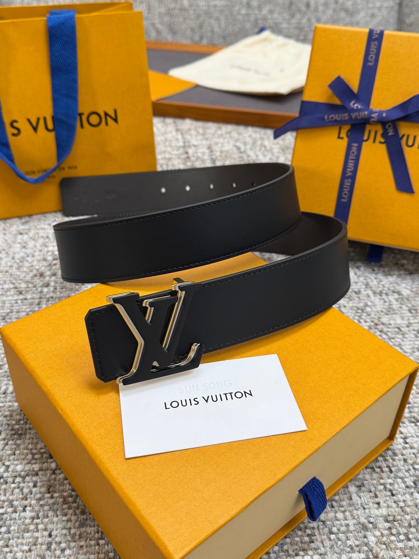 Lv belt