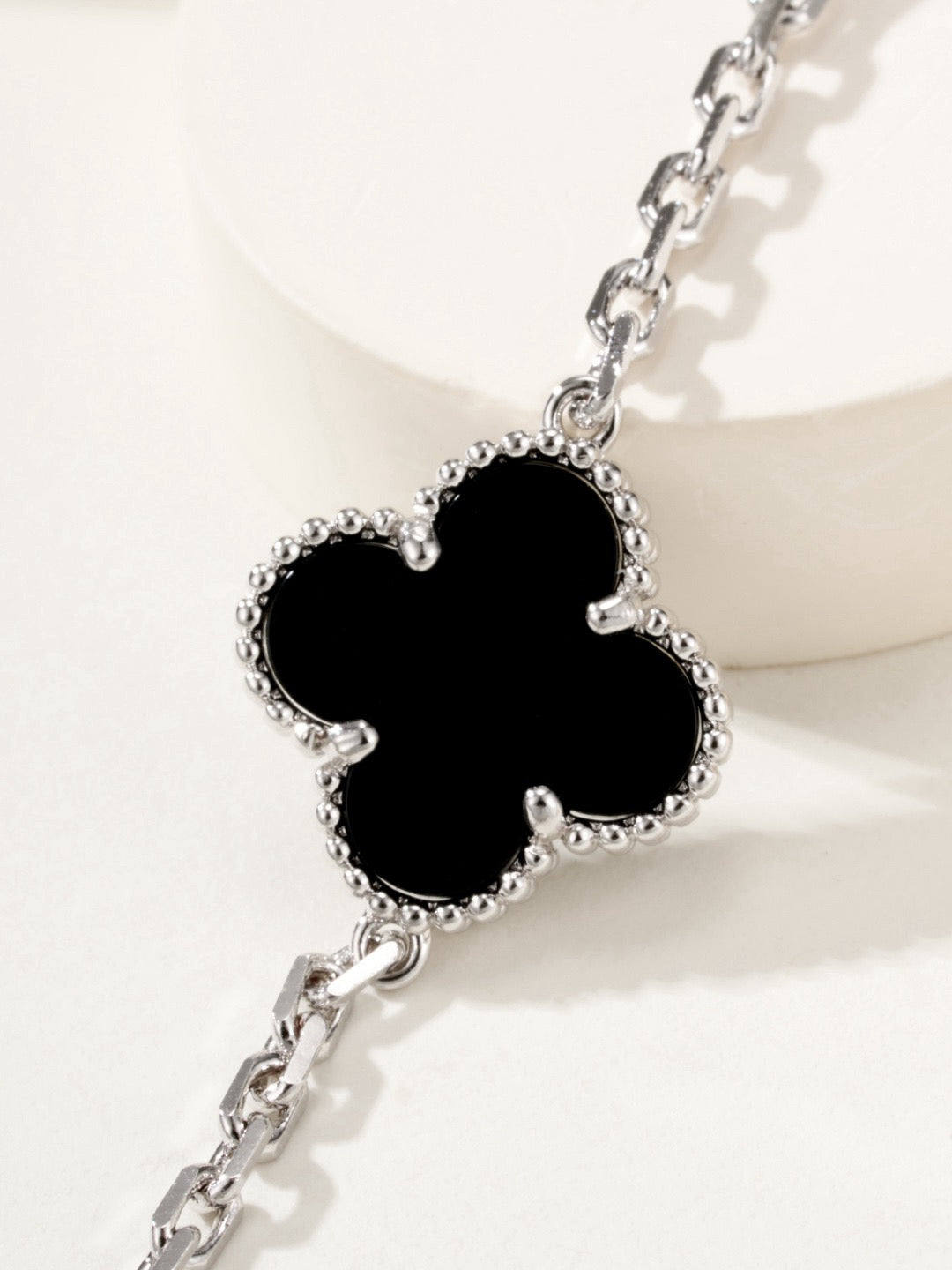 Vca bracelet