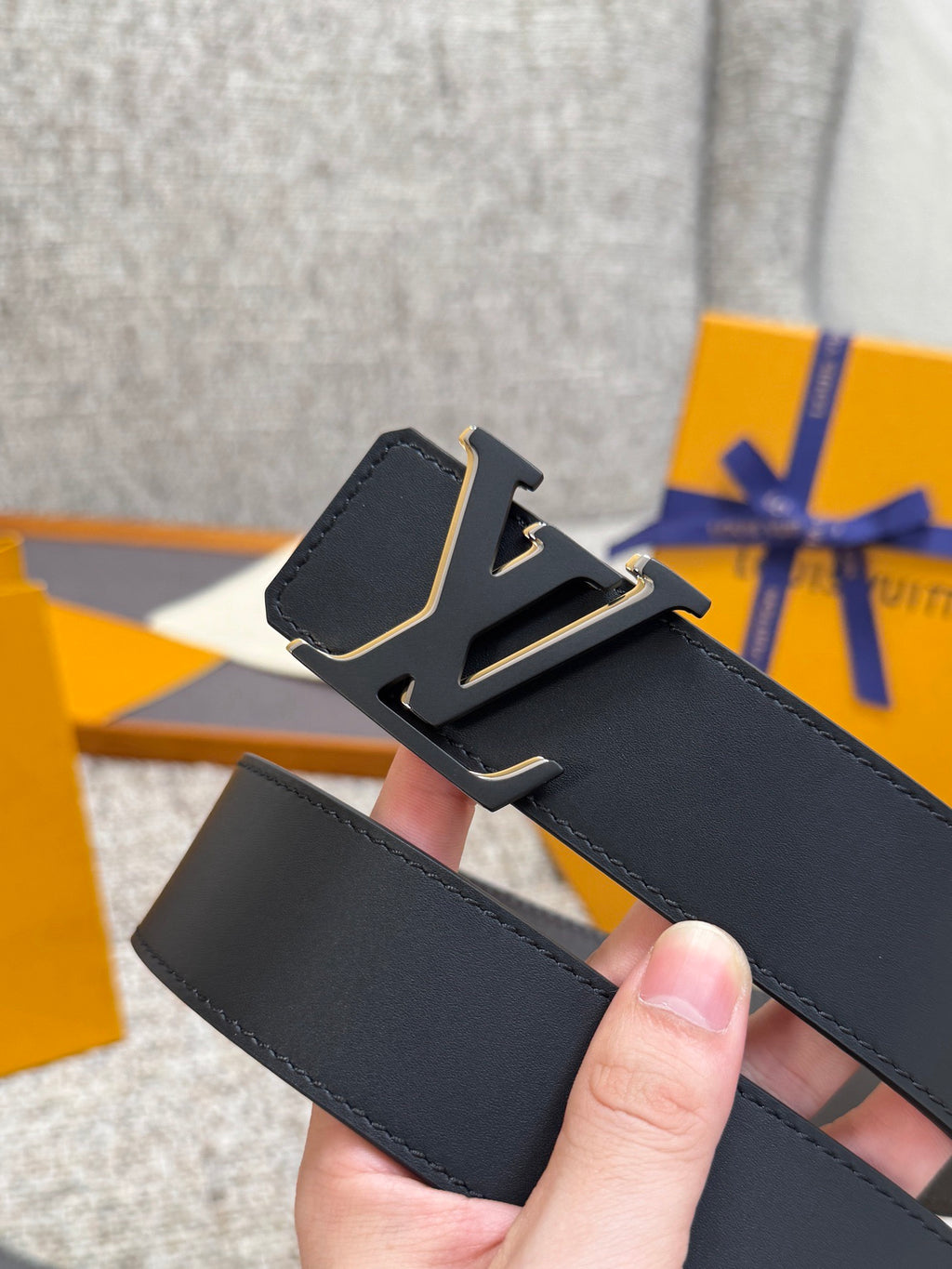 Lv belt