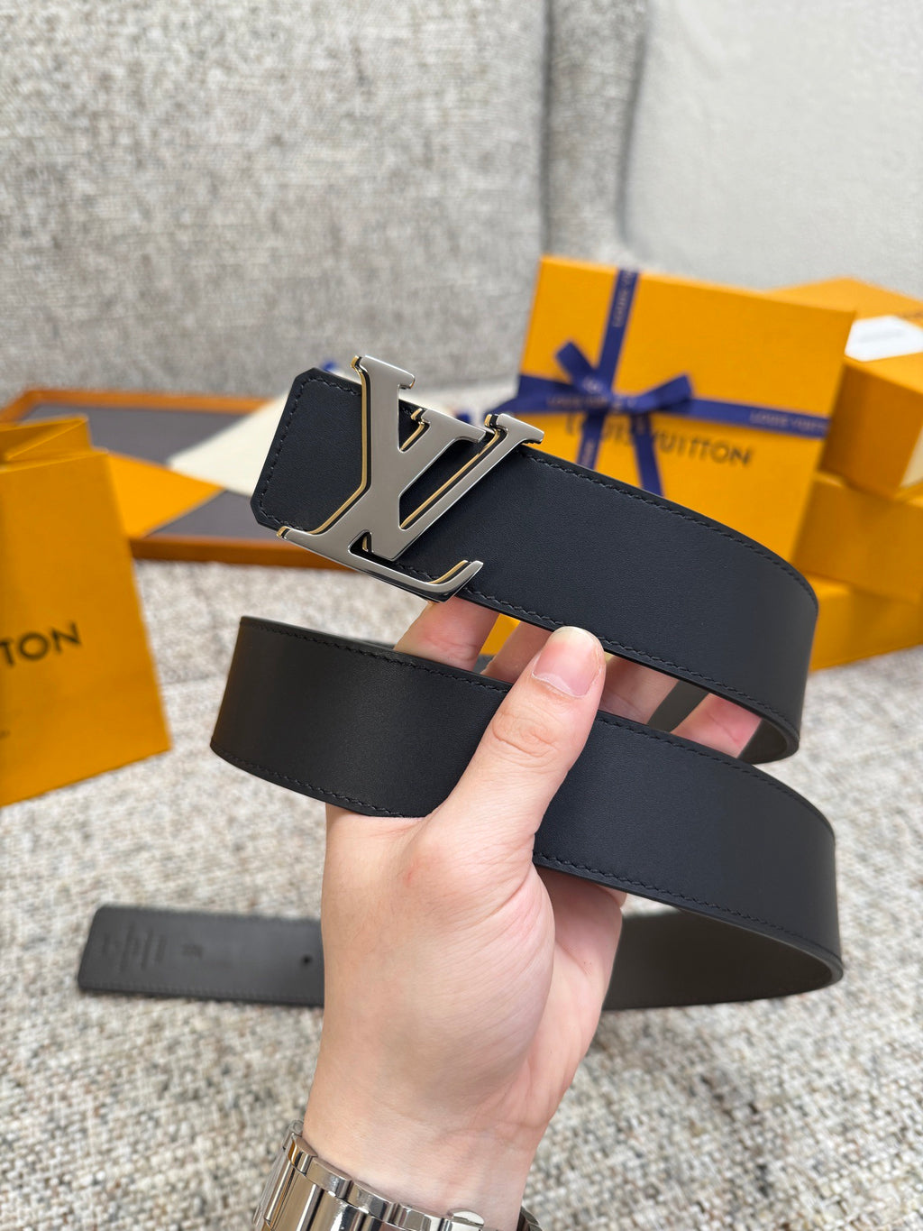 Lv belt