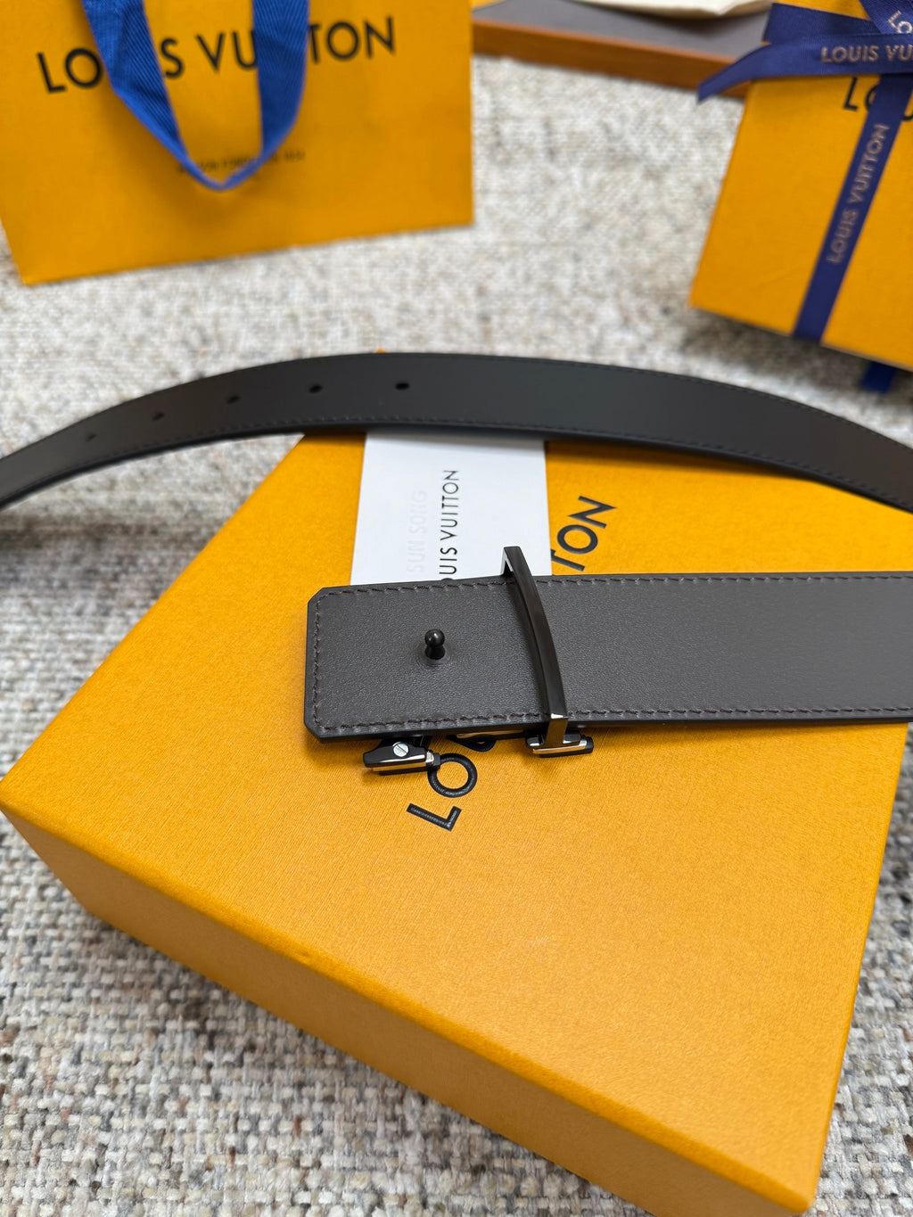 Lv belt