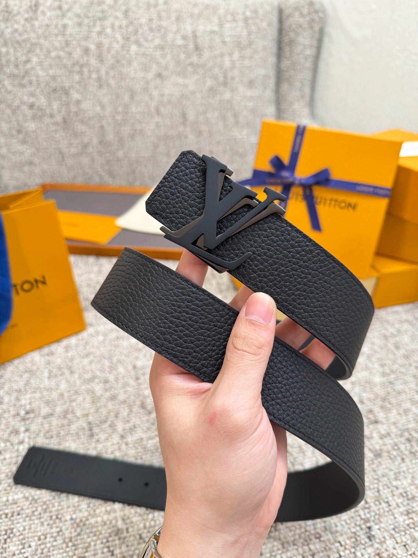 Lv belt