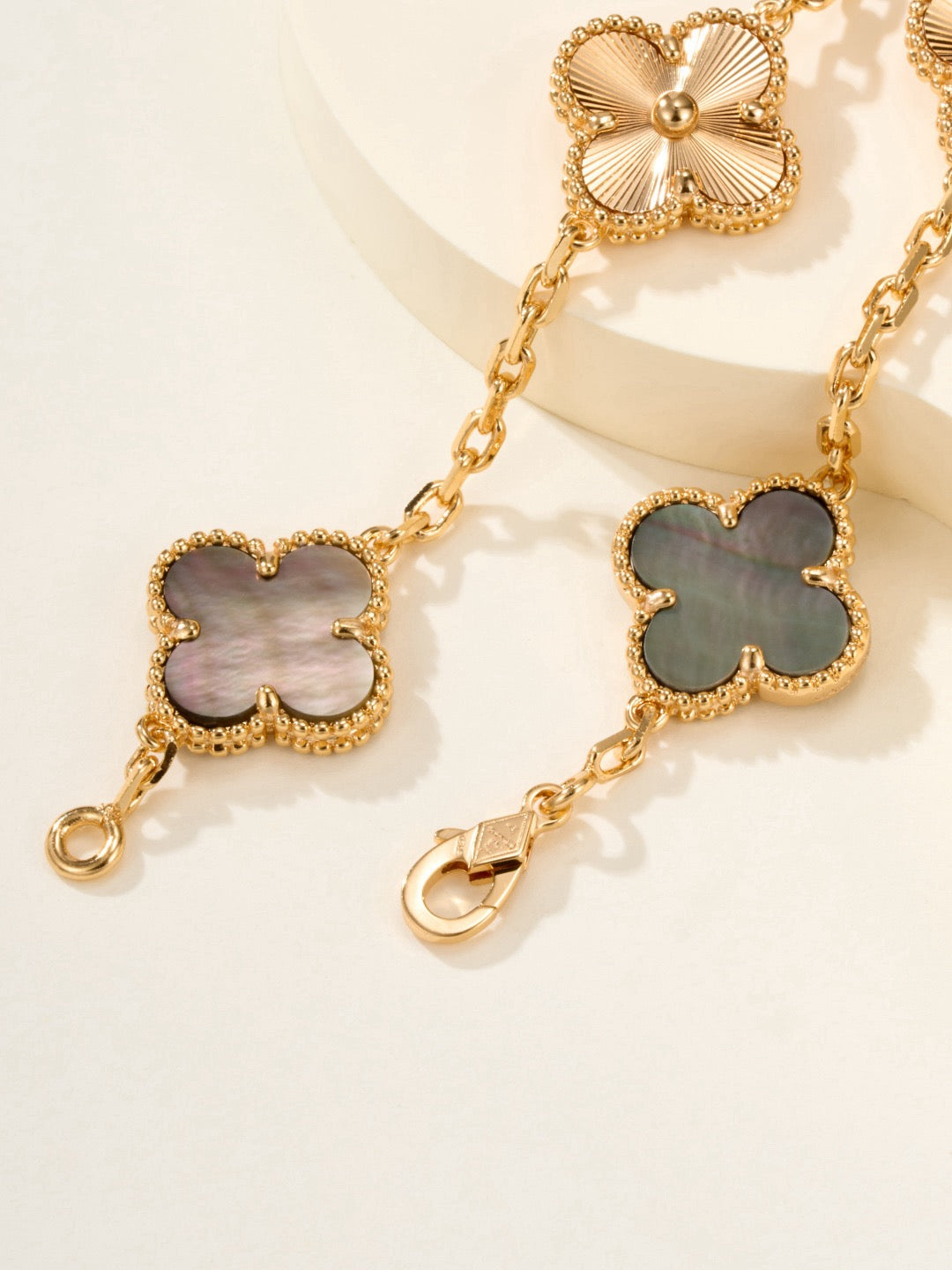 Vca bracelet