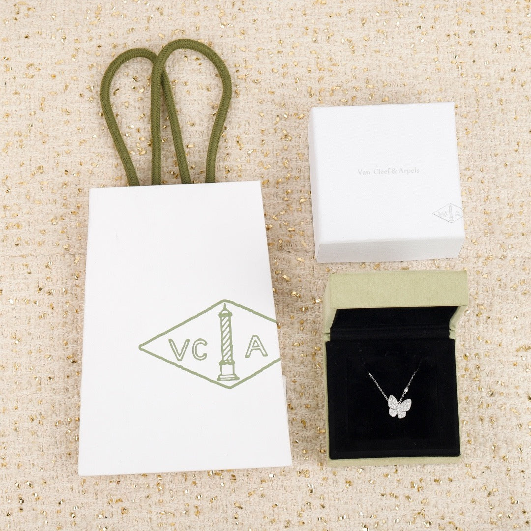 Vca necklace