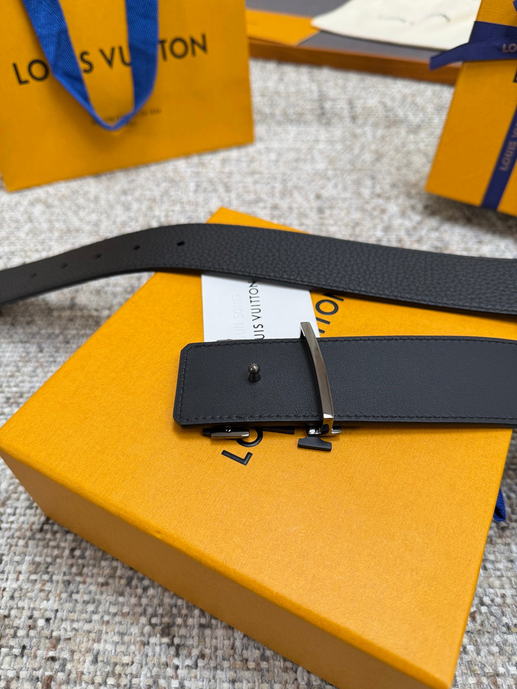 Lv belt