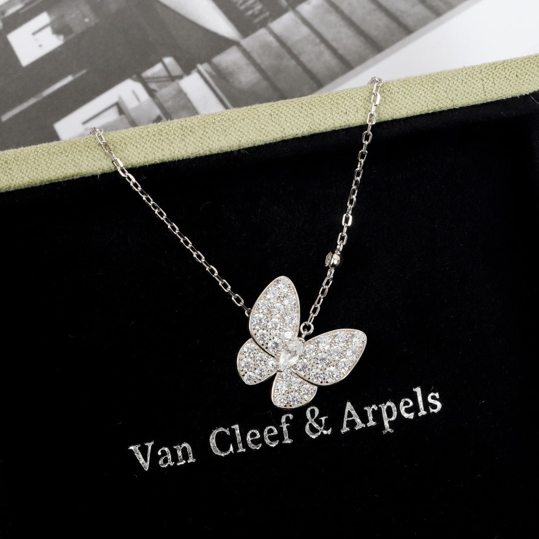 Vca necklace