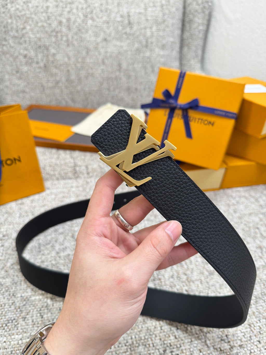 Lv belt