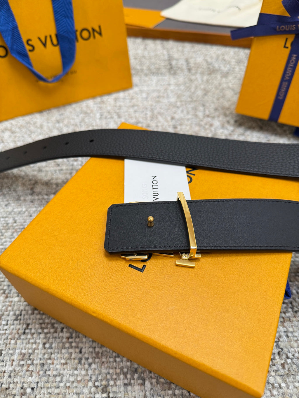 Lv belt
