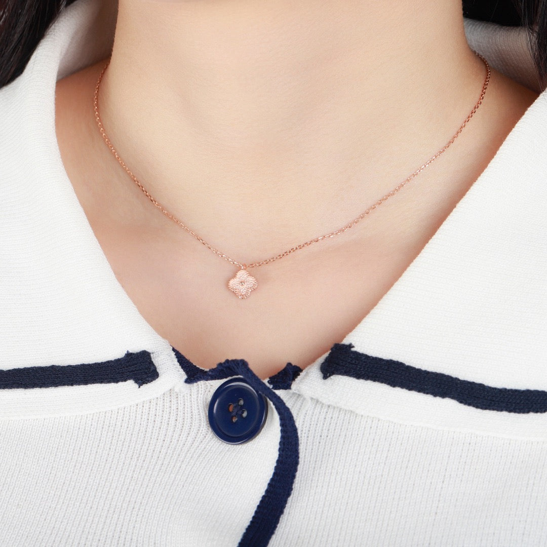 Vca necklace