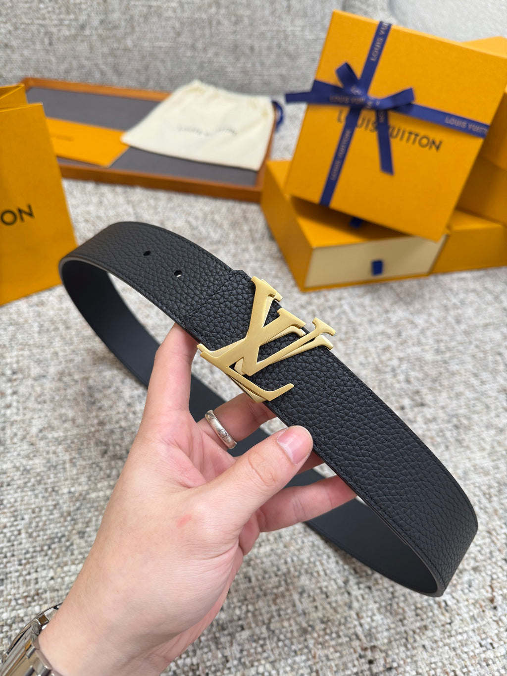 Lv belt