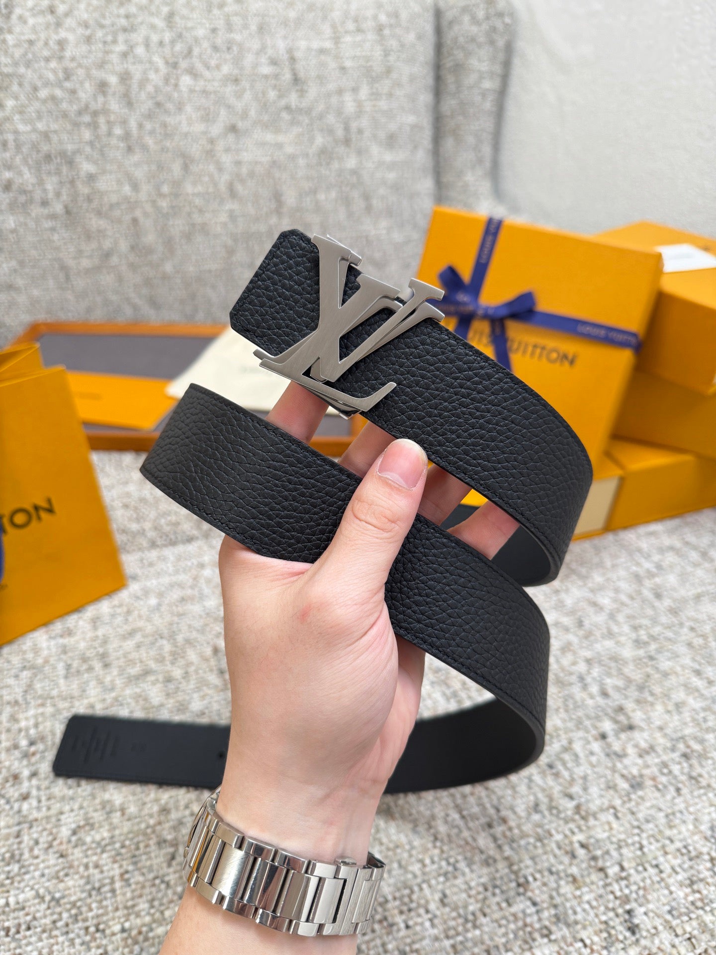 Lv belt