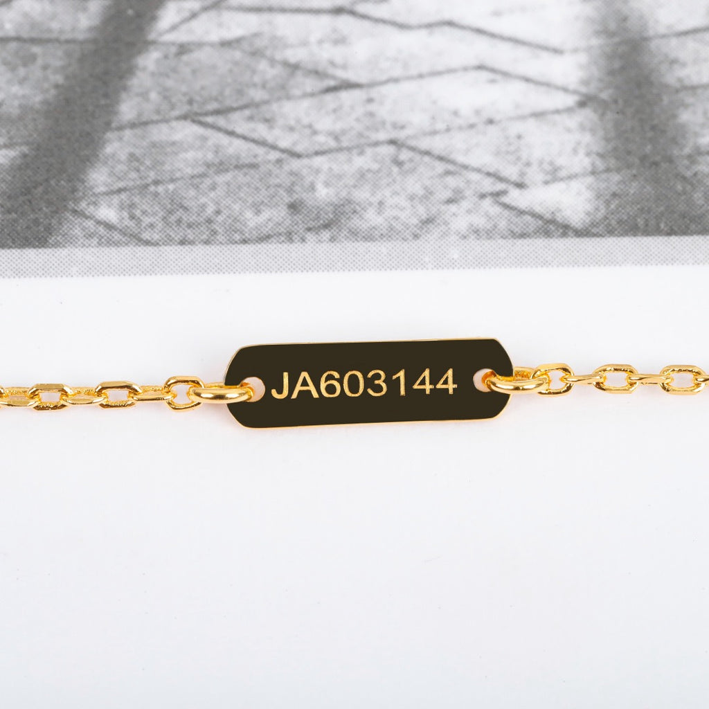 Vca necklace