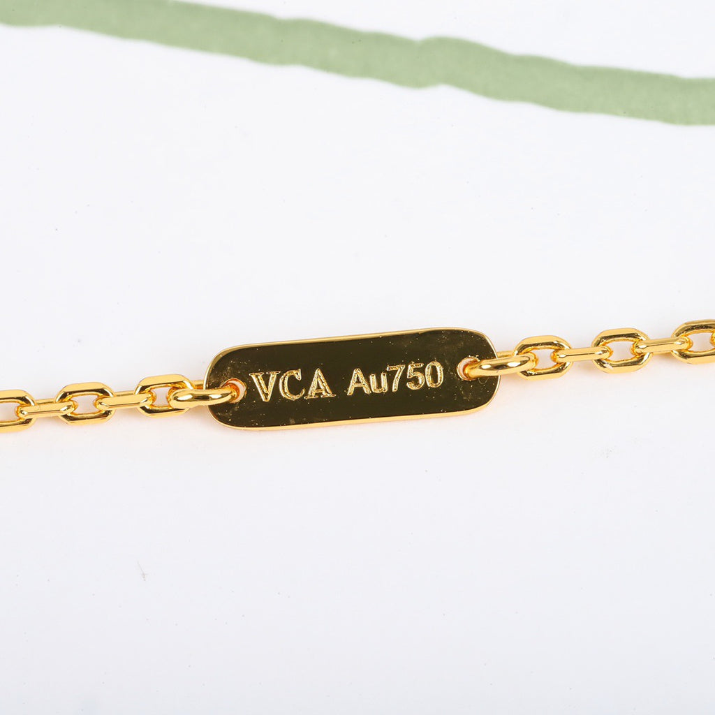 Vca necklace