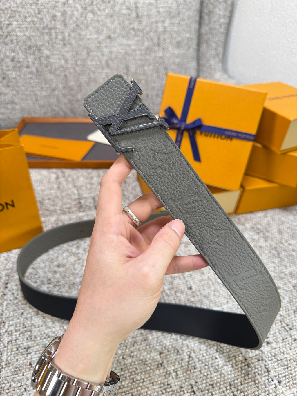 Lv belt