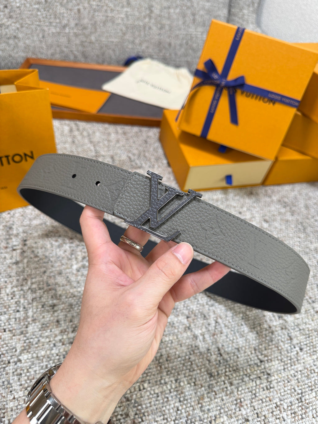 Lv belt