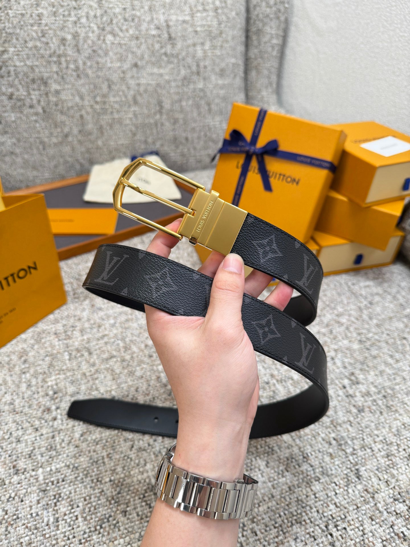 Lv belt