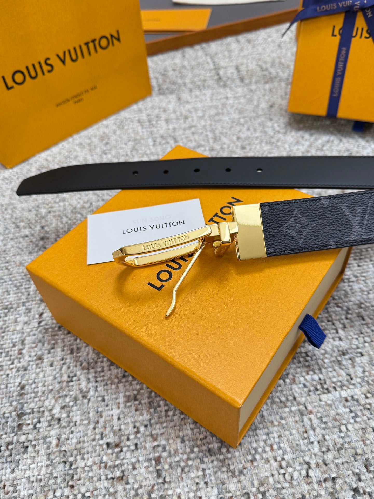 Lv belt