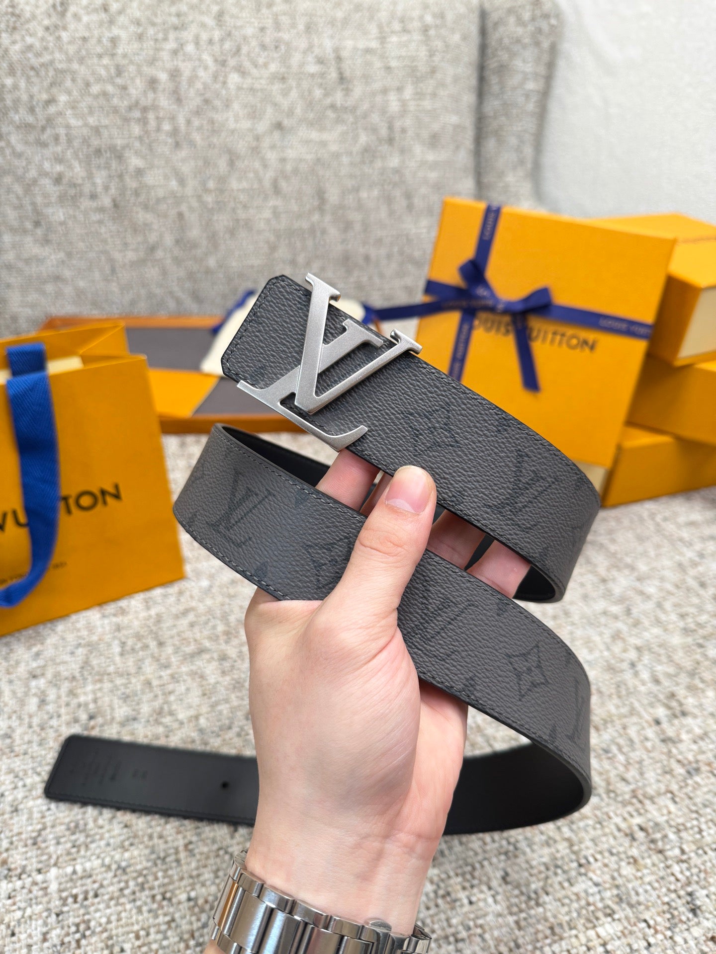 Lv belt