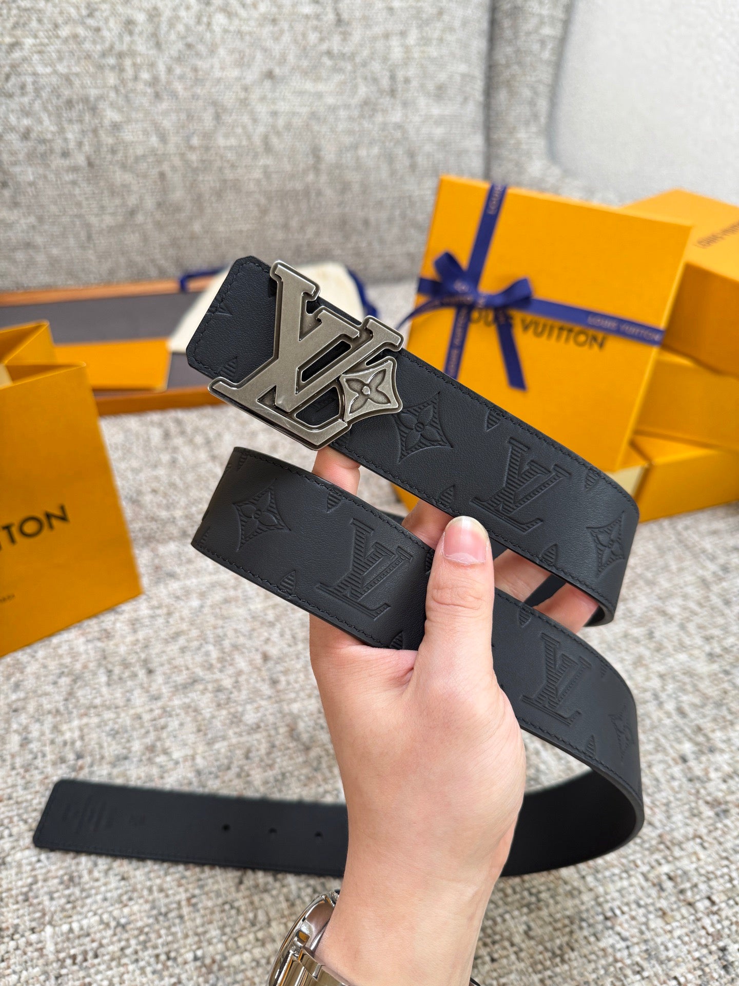 Lv belt