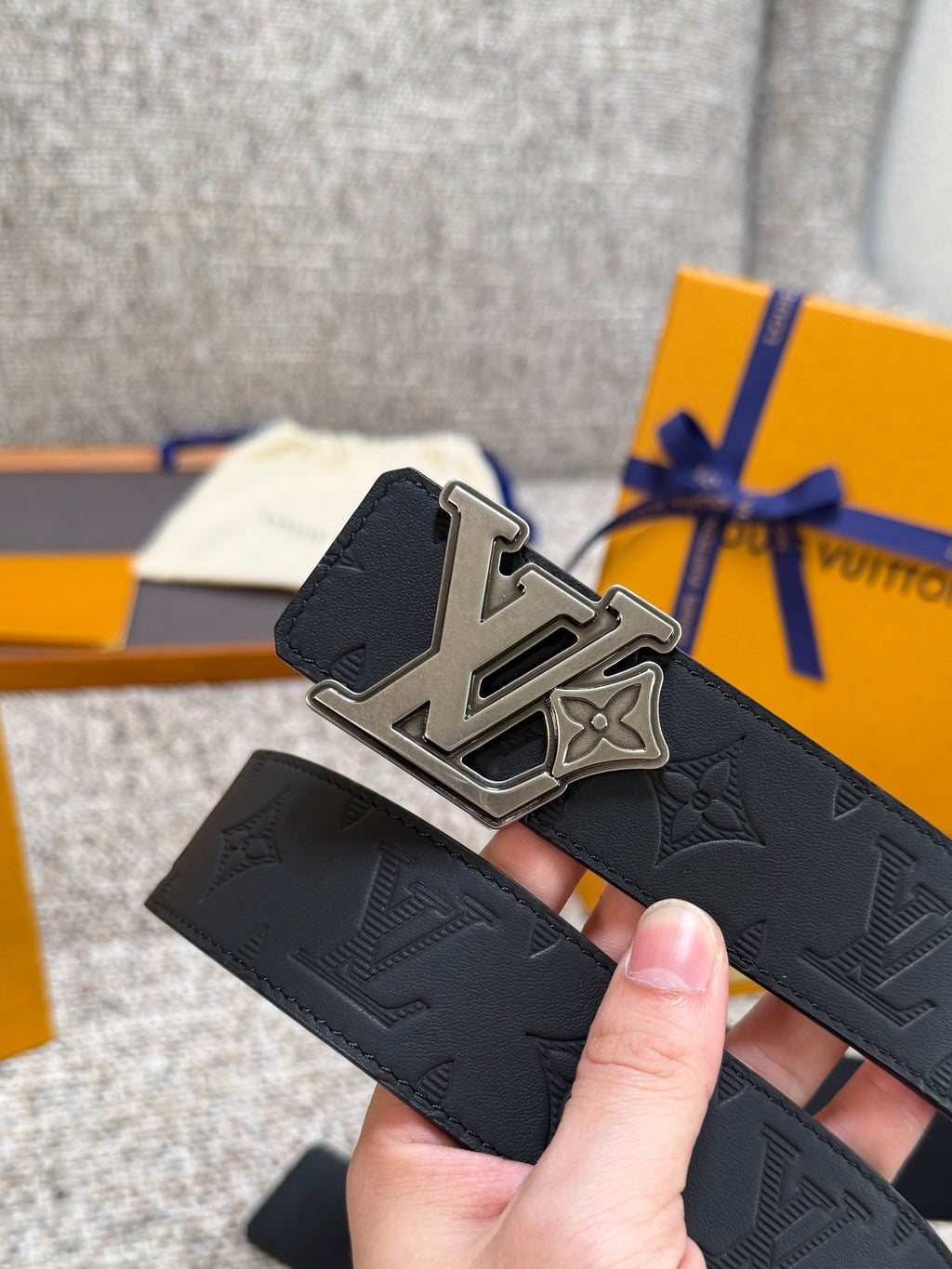 Lv belt